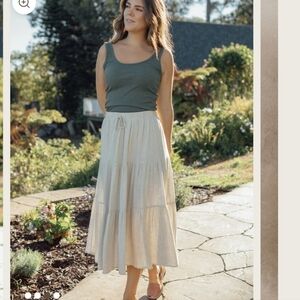NWT Neuflora Charleston Skirt